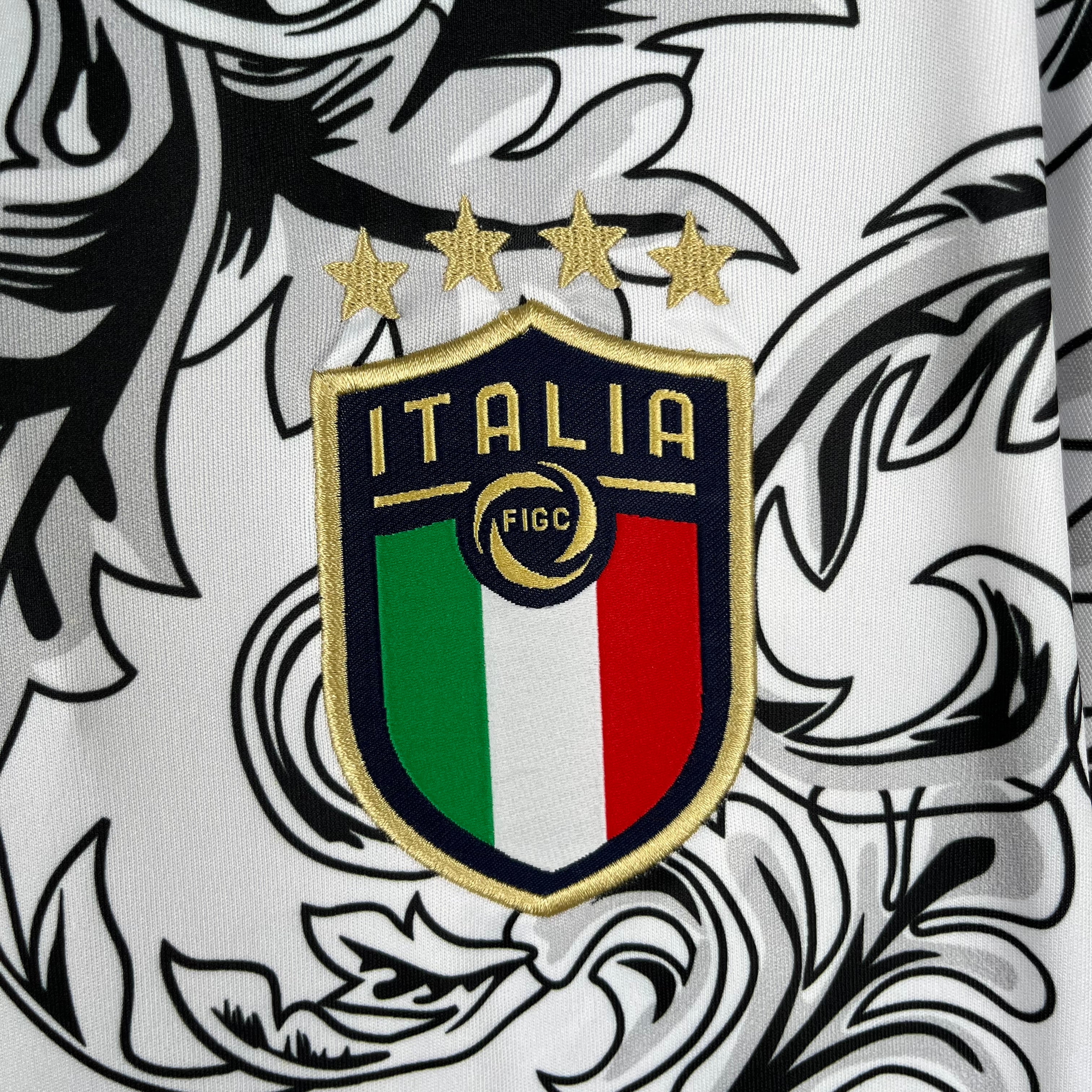 Italy x Versace 2023 White Special