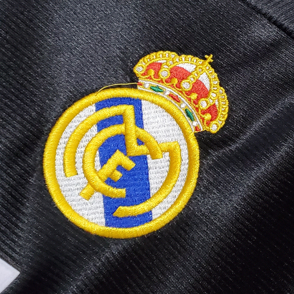 Real Madrid 99/00 Away