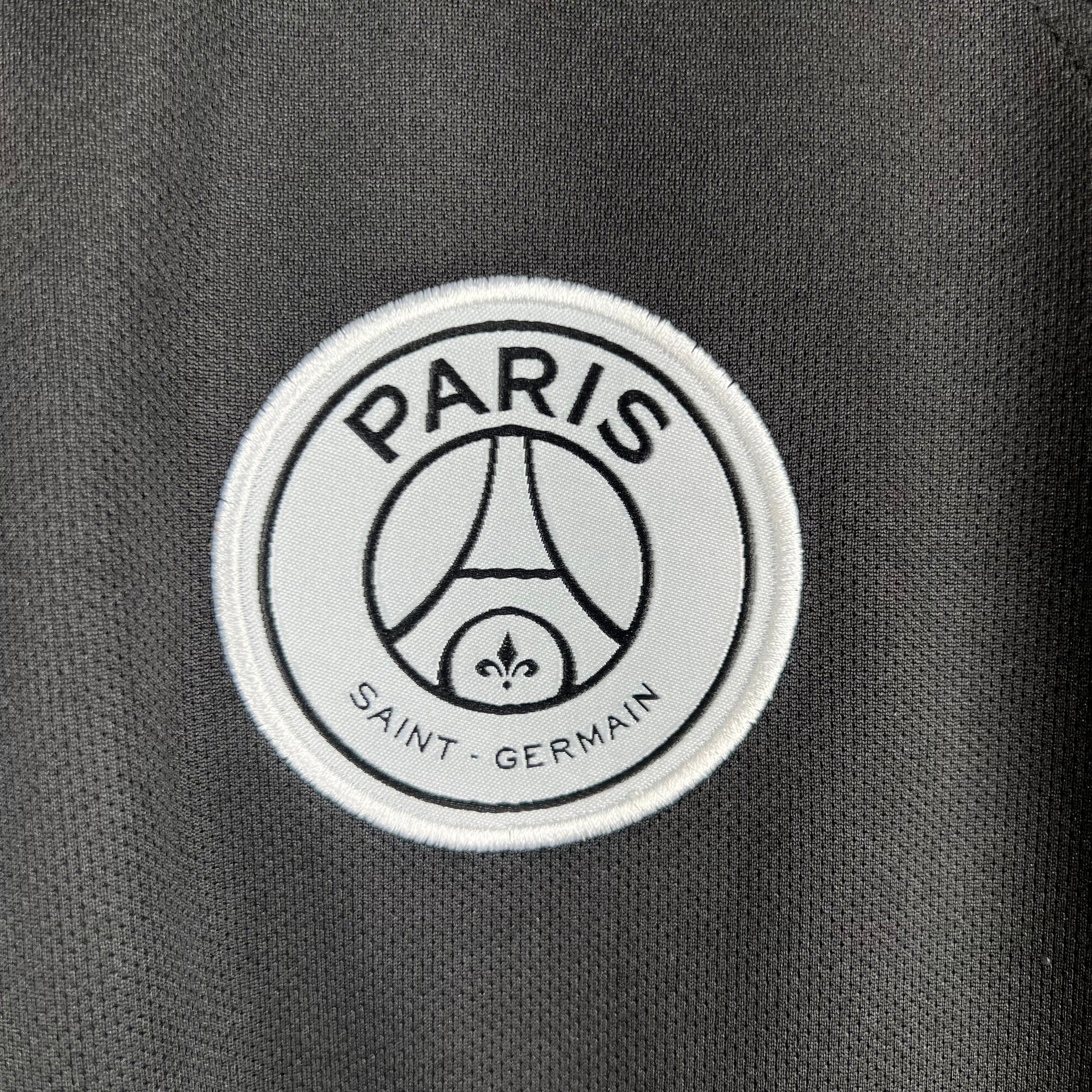 PSG 18/19 Black Fourth