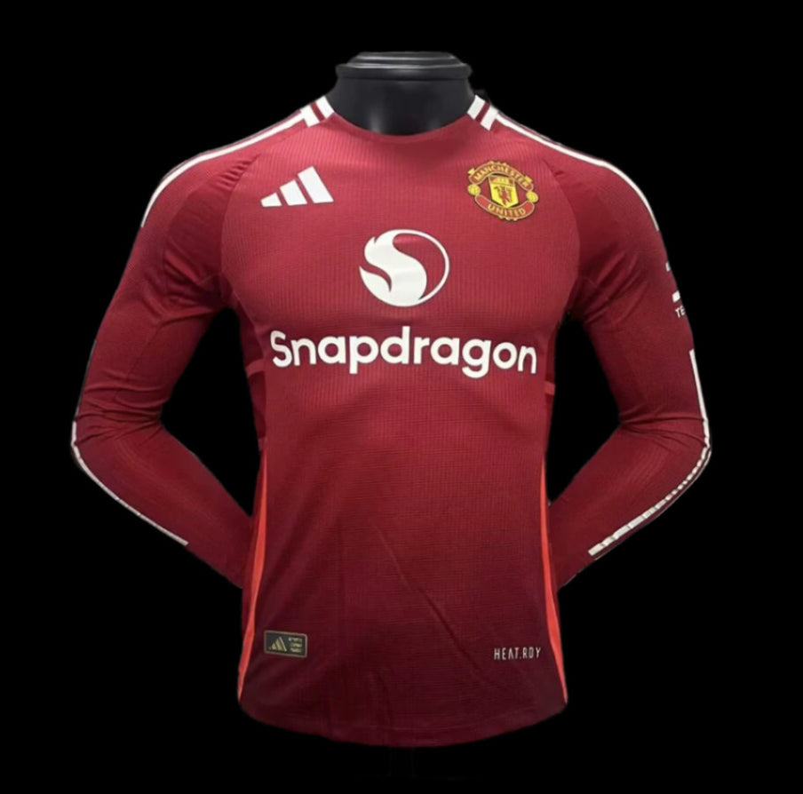 Versión de jugador de manga larga local del Manchester United 24/25