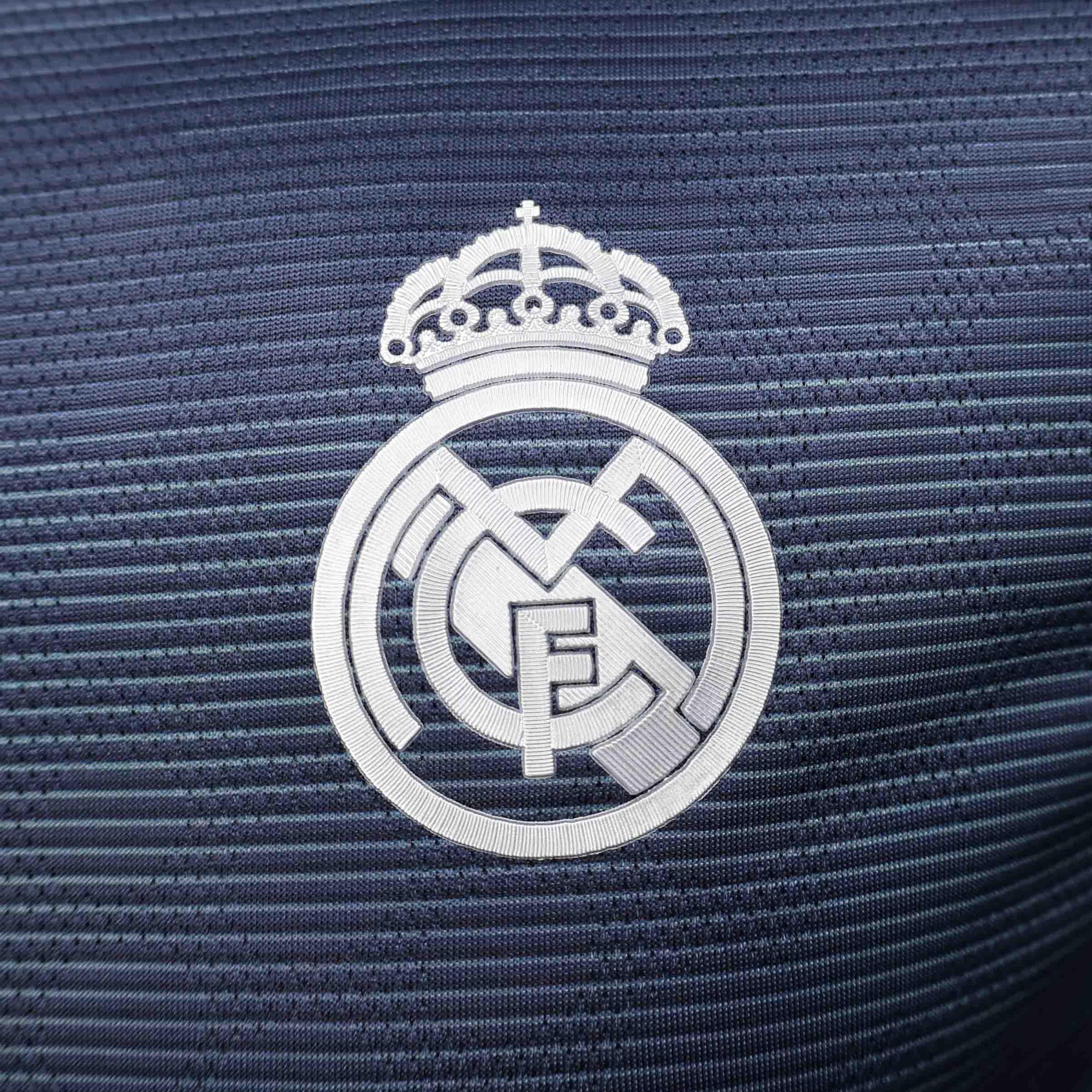 Real Madrid 25/26 Away Player Version