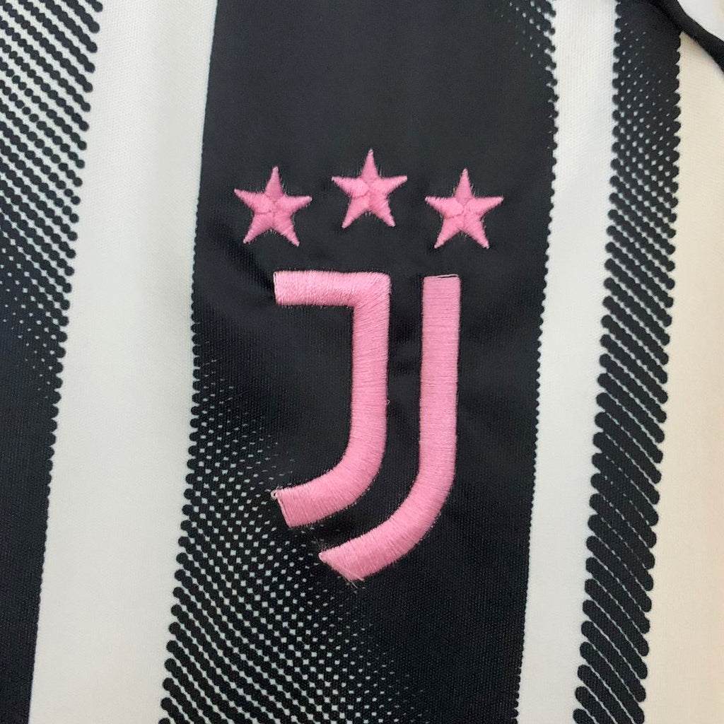 Juventus 25/26 Home