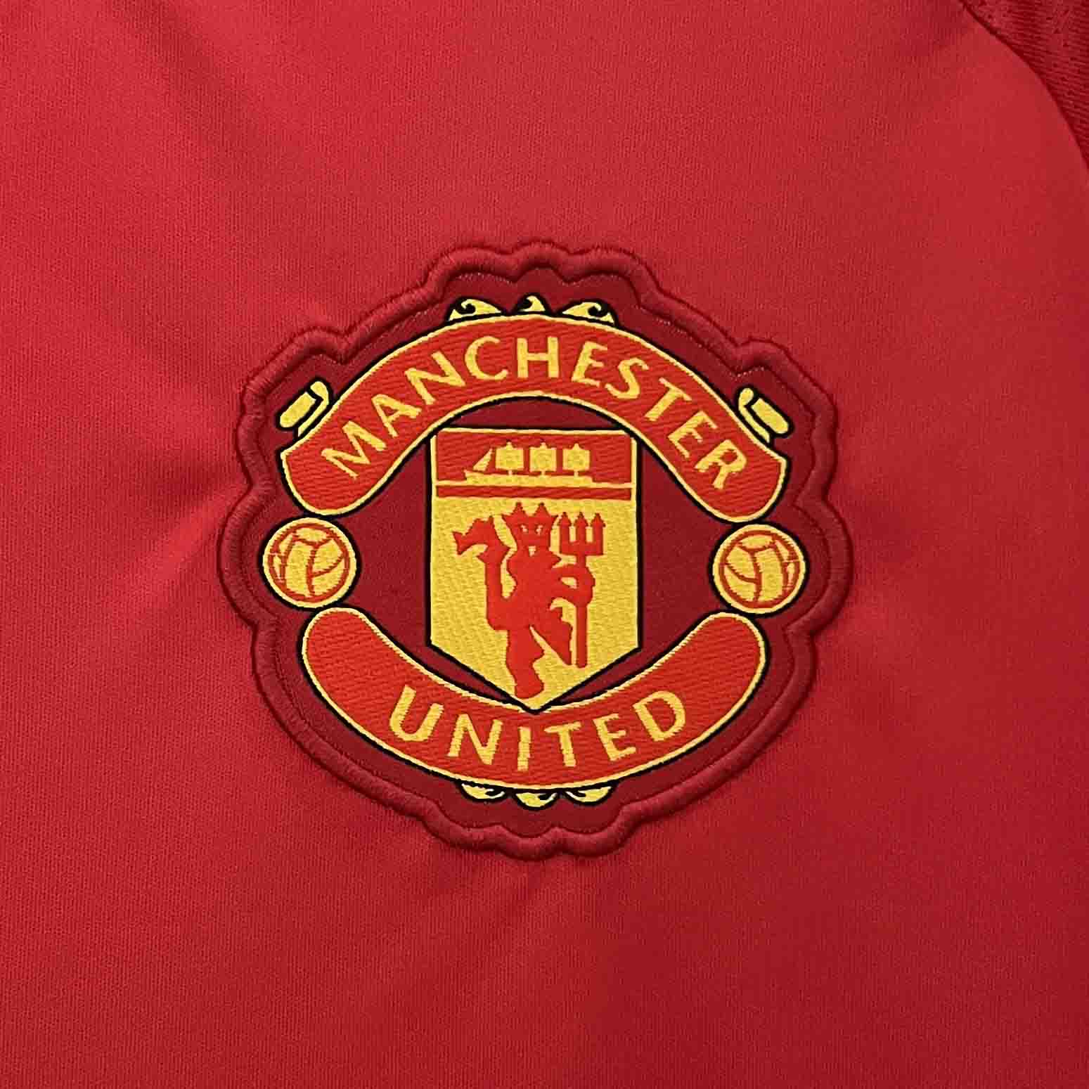 Manchester United 24/25 Local