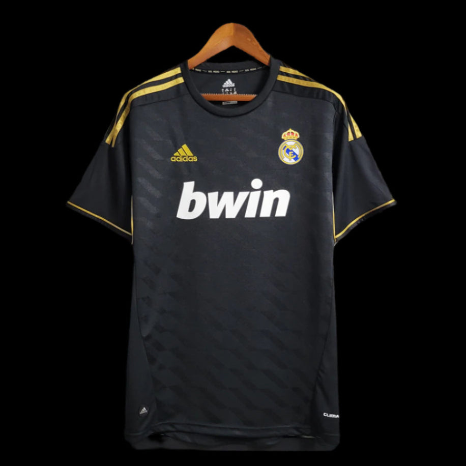 Real Madrid 11/12 Away