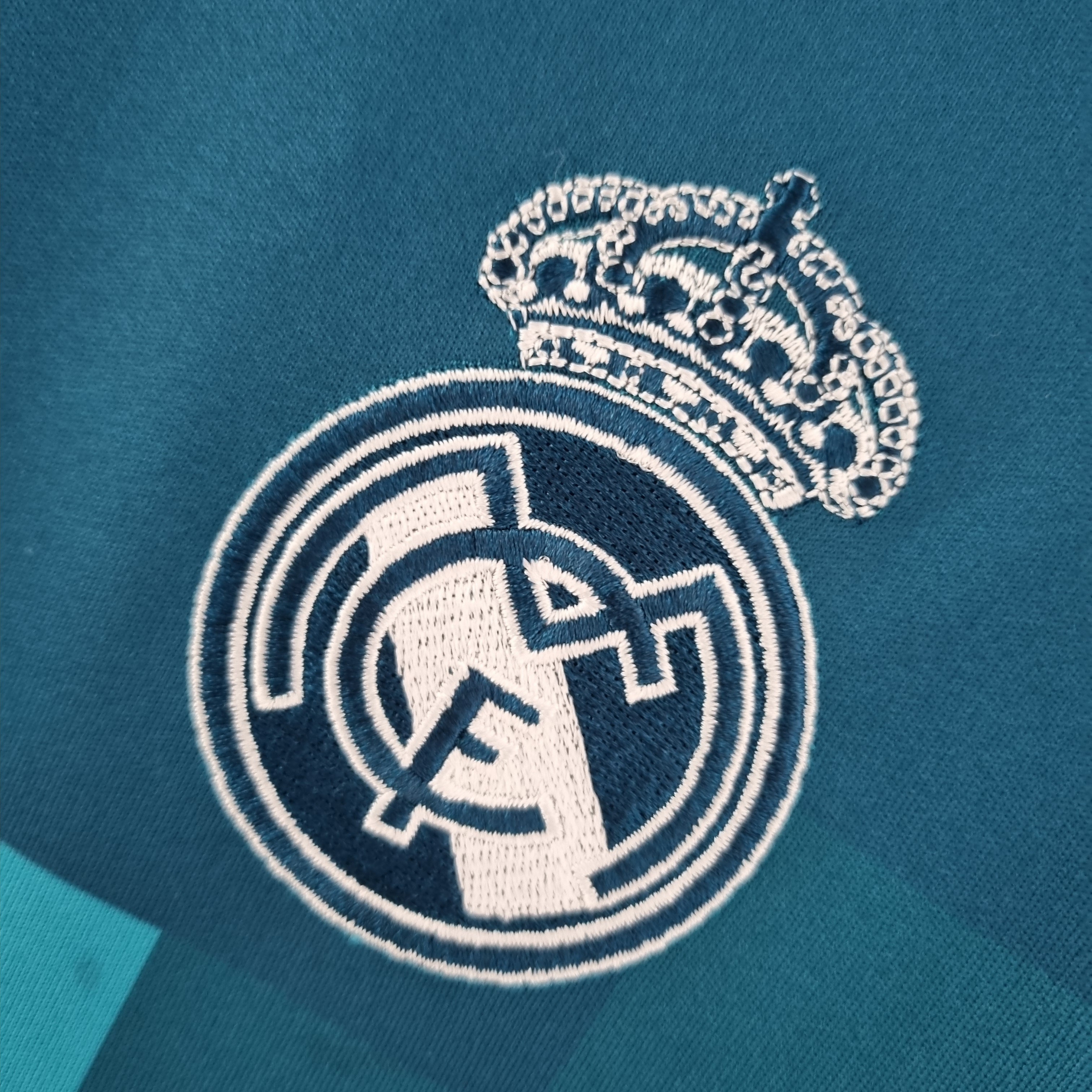 Real Madrid 17/18 Local