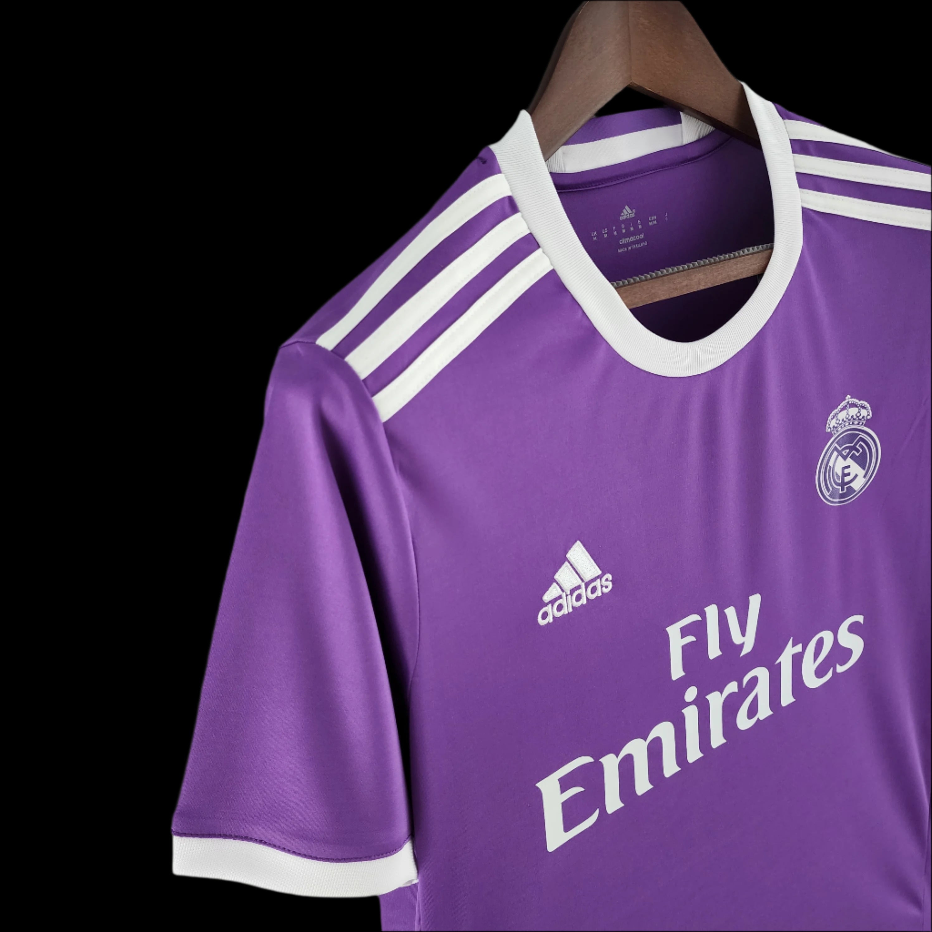 Real Madrid 16/17 Away