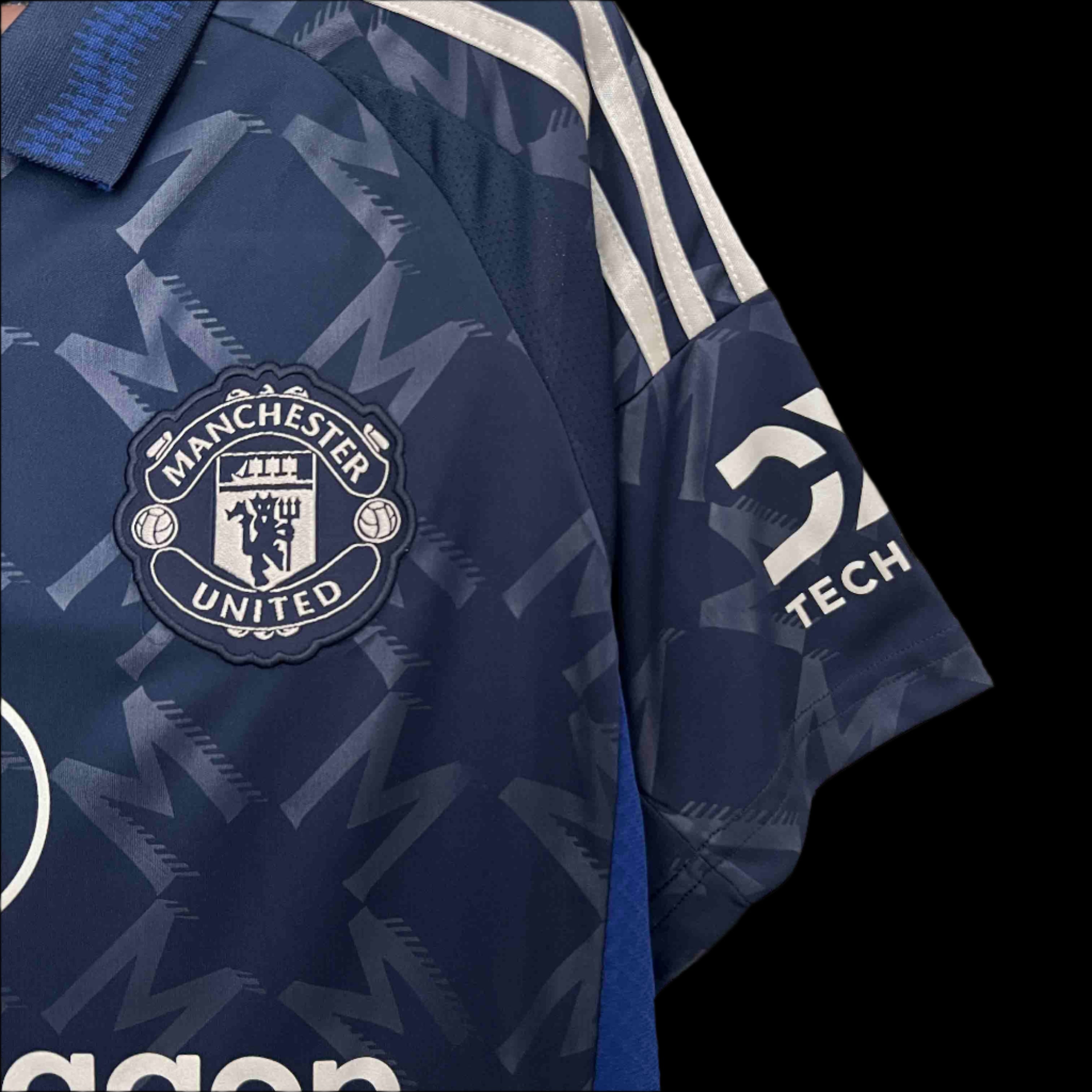 Manchester United 24/25 de visita