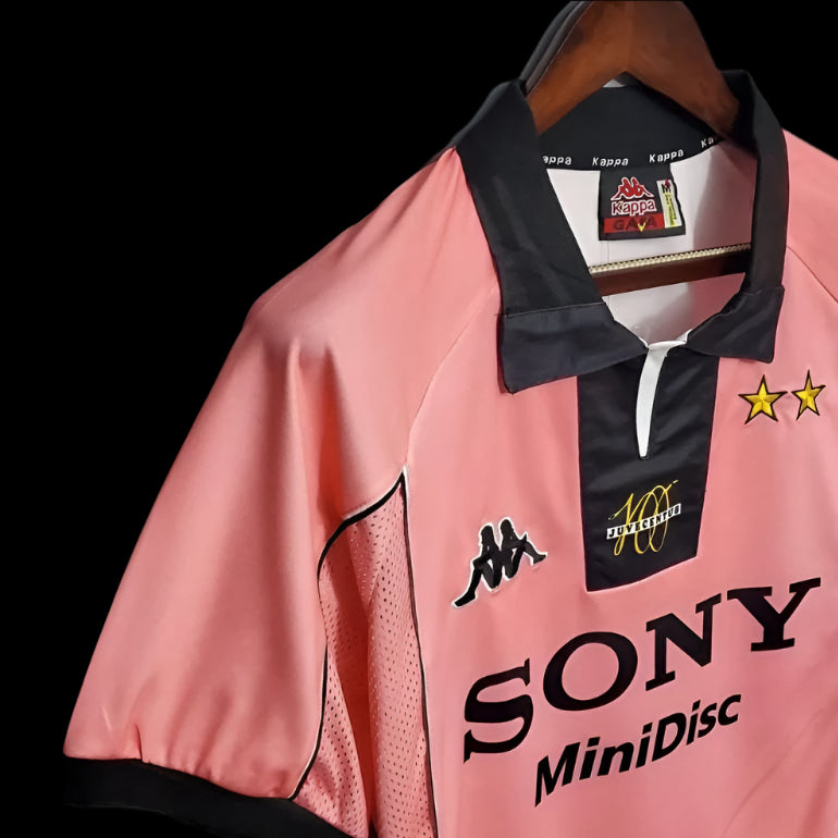 Juventus 97/98 Away