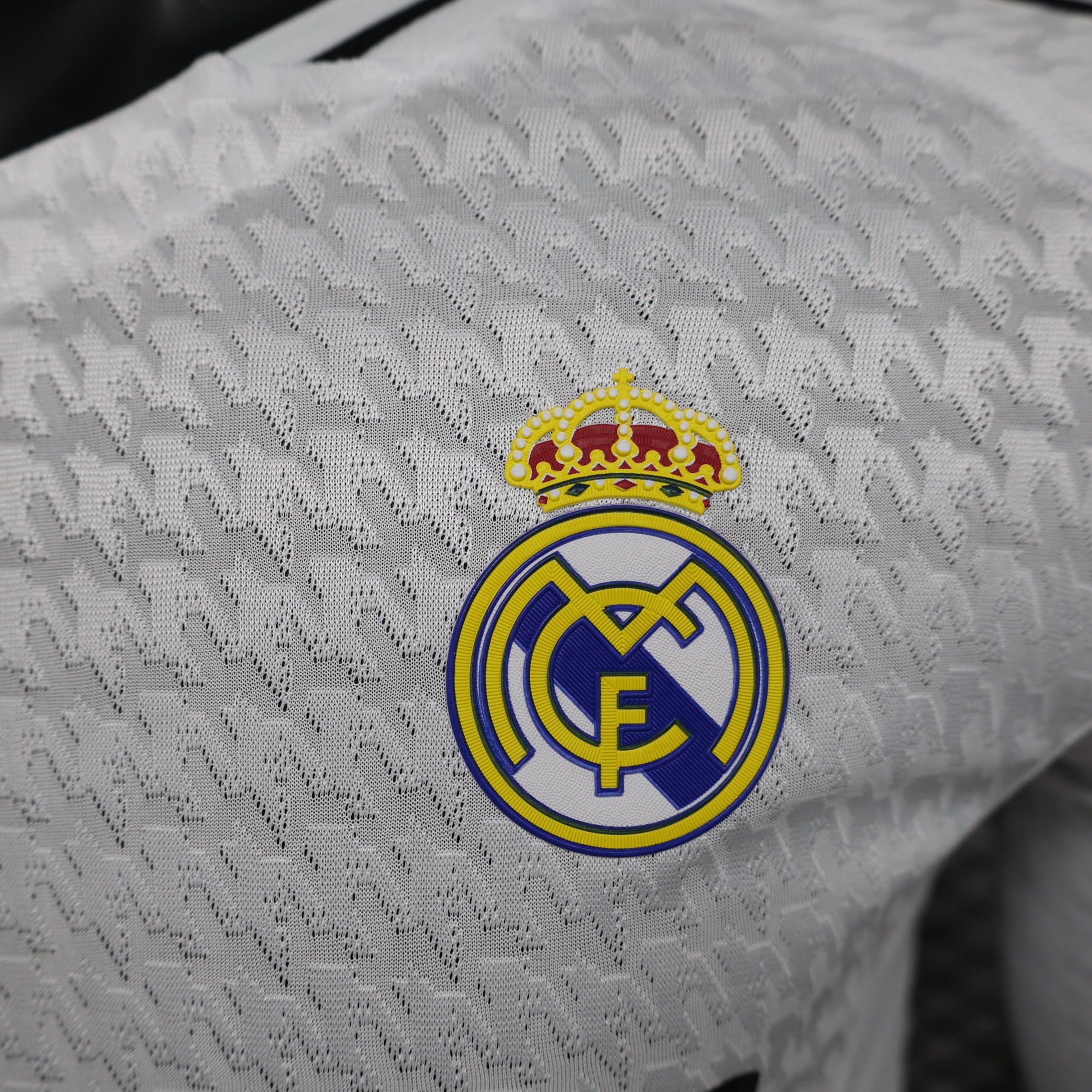Maillot domicile à manches longues Real Madrid 24/25, version joueur