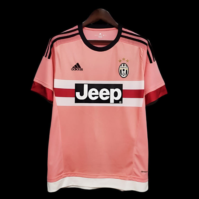Juventus 15/16 Away