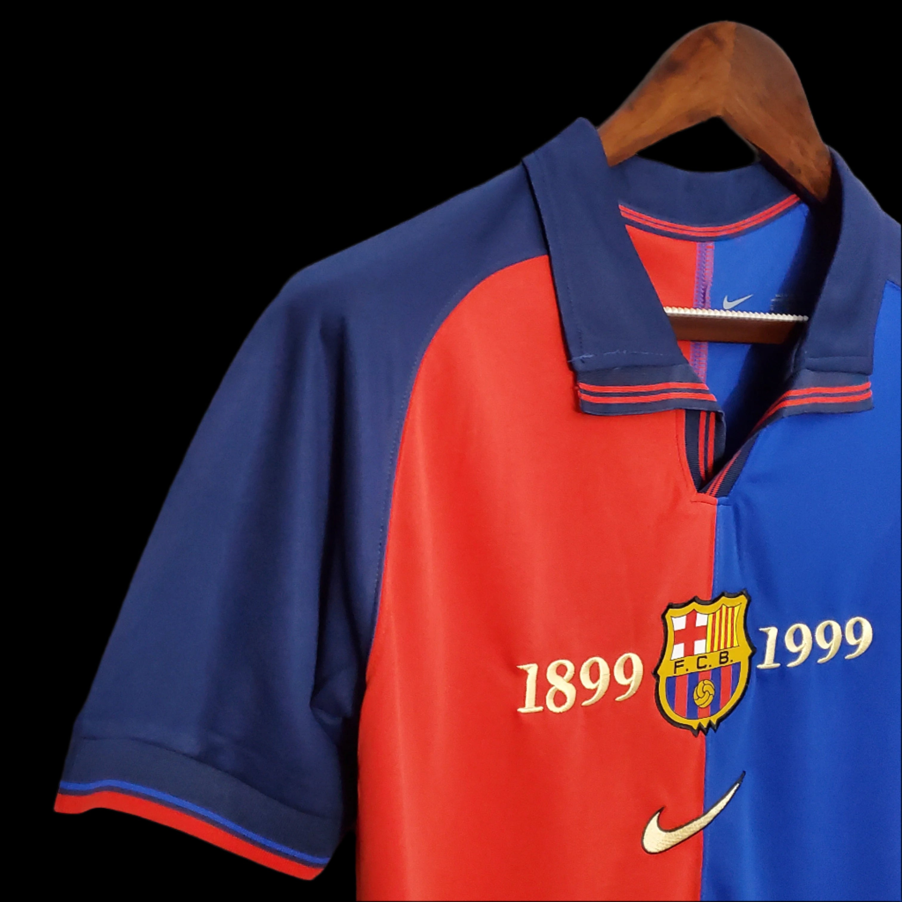 Barcelona 99/00 Home