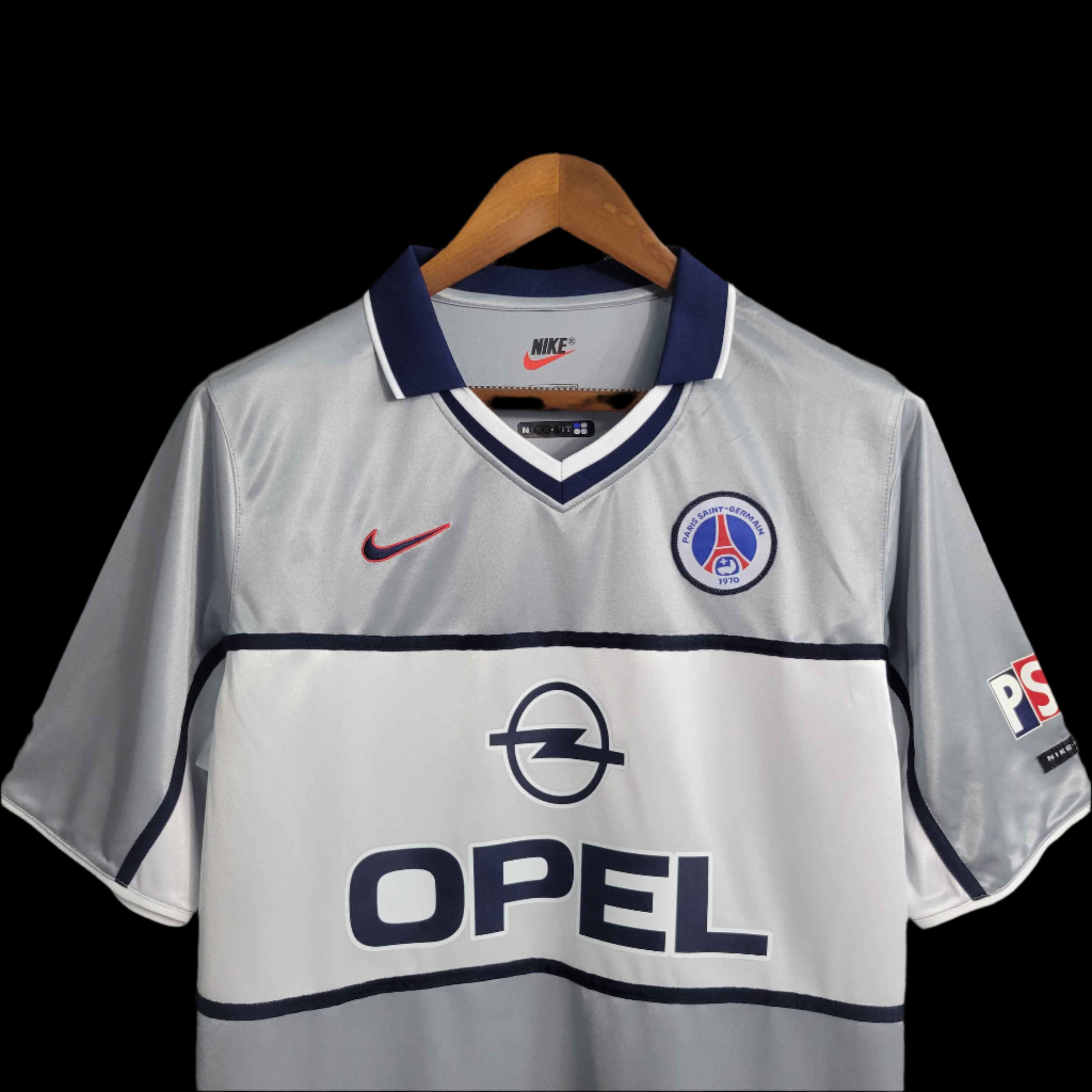 PSG 00/01 Away